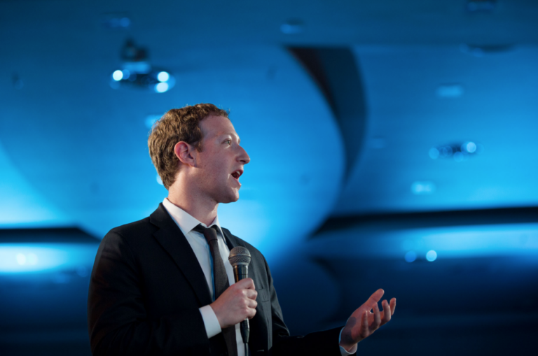 Brasil: Zuckerberg quiere impedir que Facebook interfiera en elecciones