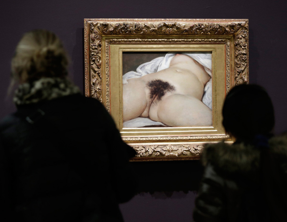 L'origine du monde (en español, El origen del mundo) es una controvertida pintura de desnudo, realizada en 1866 por el pintor realista Gustave Courbet.