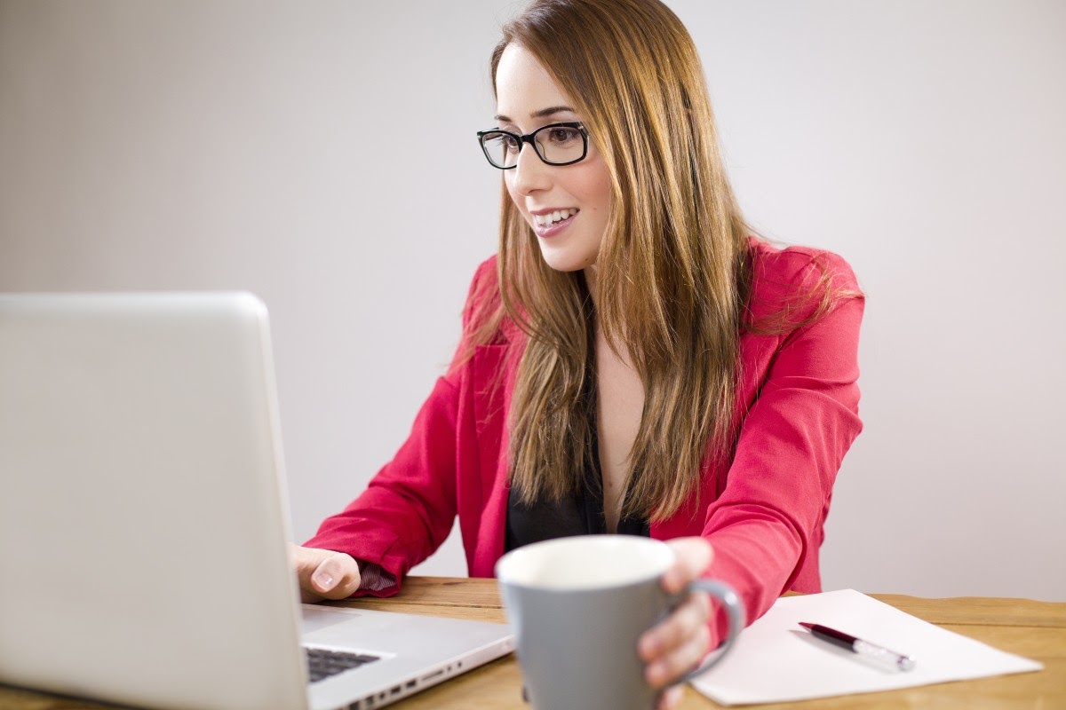 Marketing online y las oportunidades que ofrece a las mujeres emprendedoras