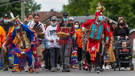China y Rusia exigen una investigación sobre el tratamiento de los pueblos indígenas en Canadá